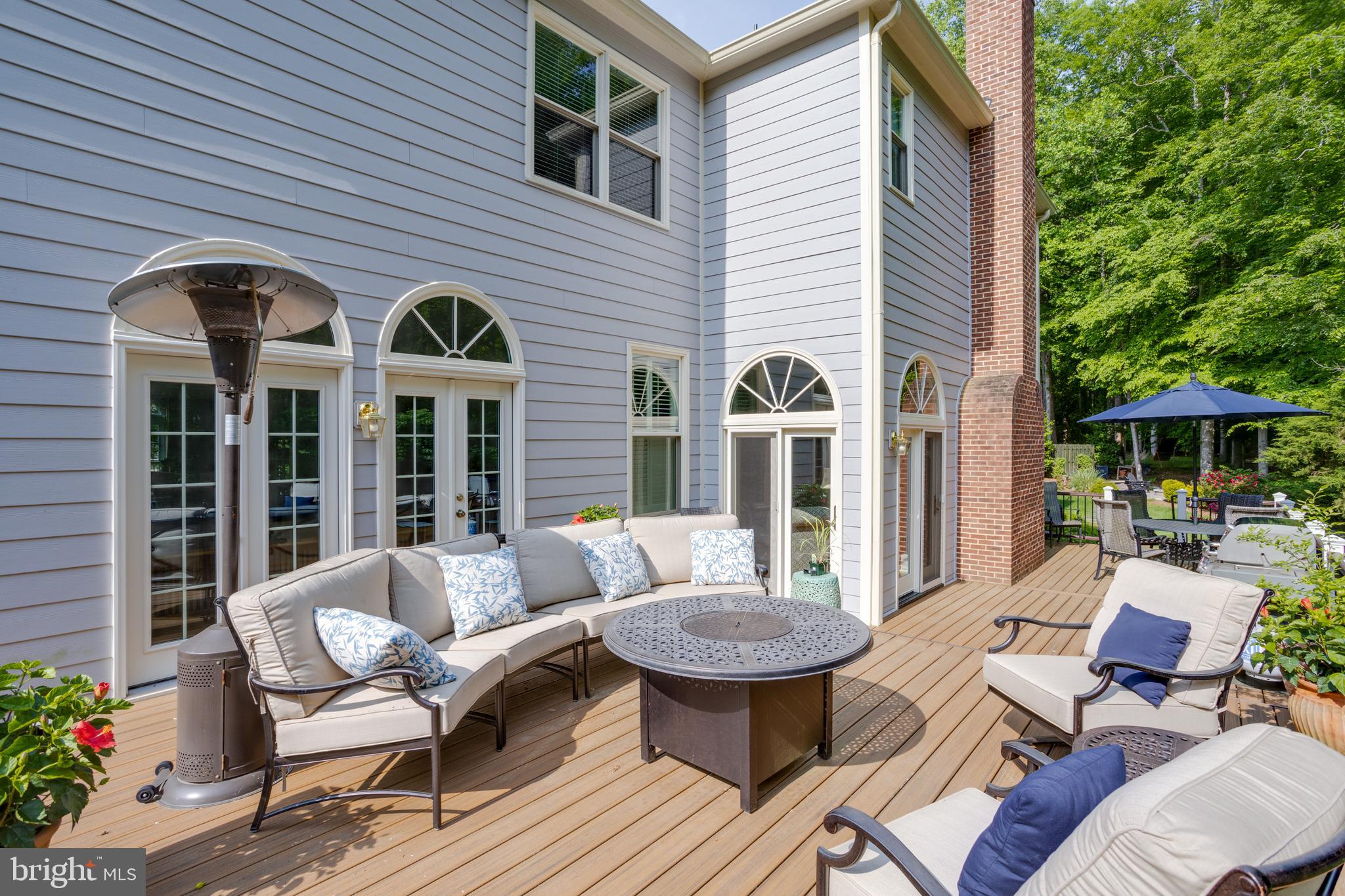 CLIFTON AT WOLF RUN - Residential