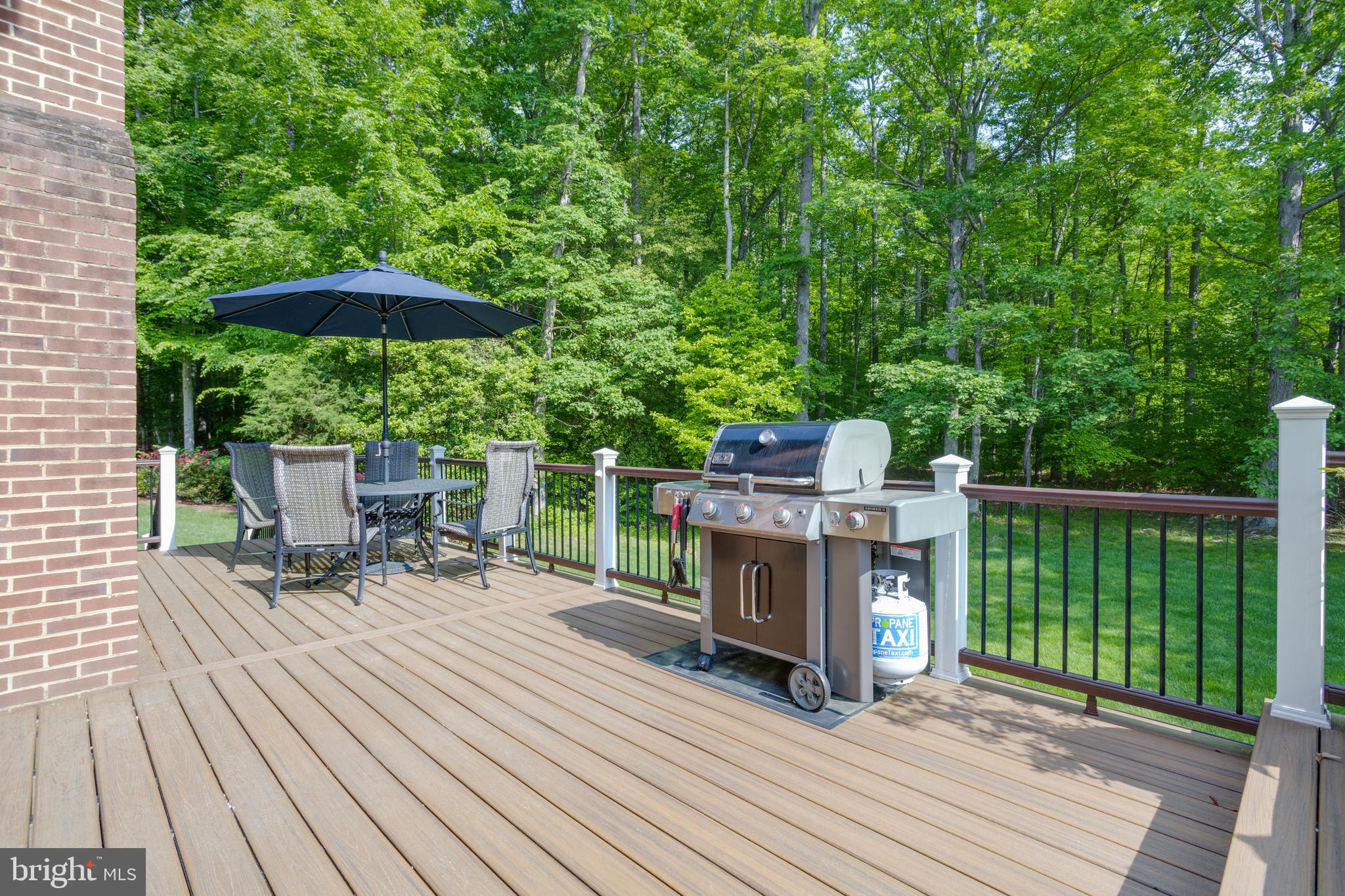 CLIFTON AT WOLF RUN - Residential