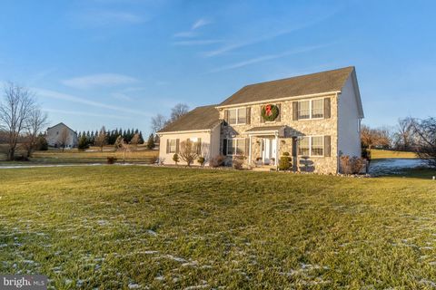 Homes For Sale - 33 Starseed Drive<br/> BANGOR, PA 18013