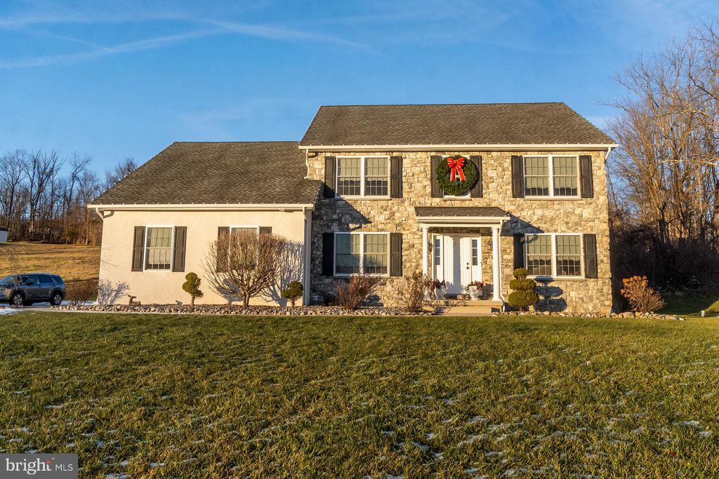 Photo of 33 Starseed Drive, BANGOR, PA 18013 (MLS # PANH2009068)