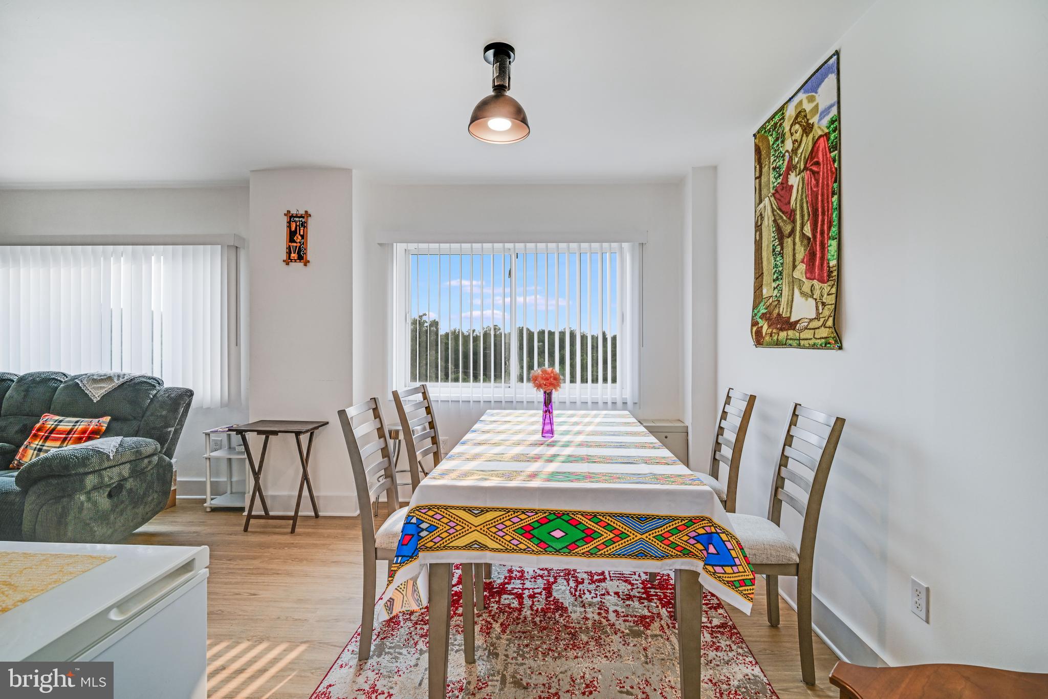 UNIVERSITY TOWERS CODM - Residential