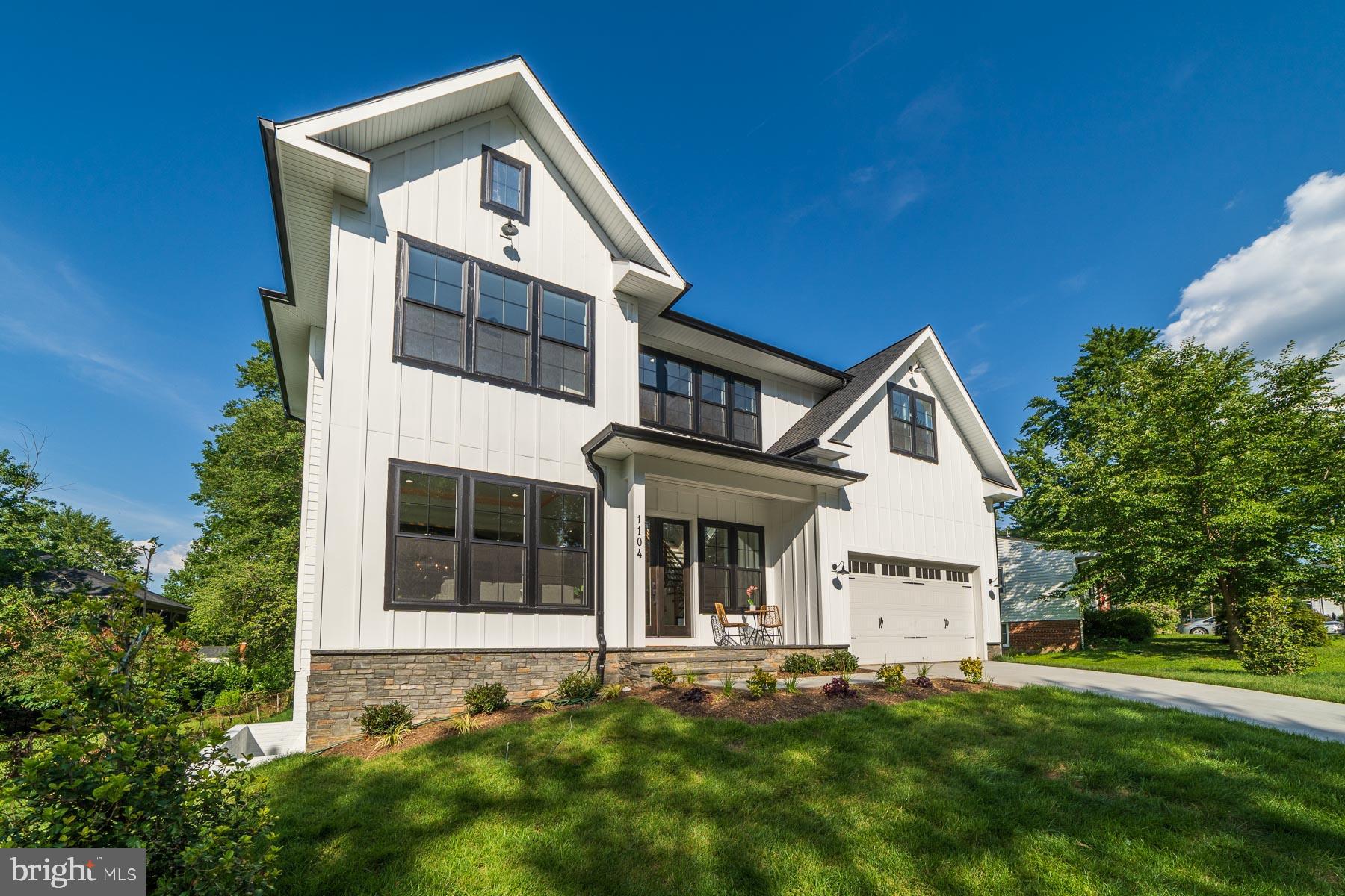 VIENNA WOODS - Residential