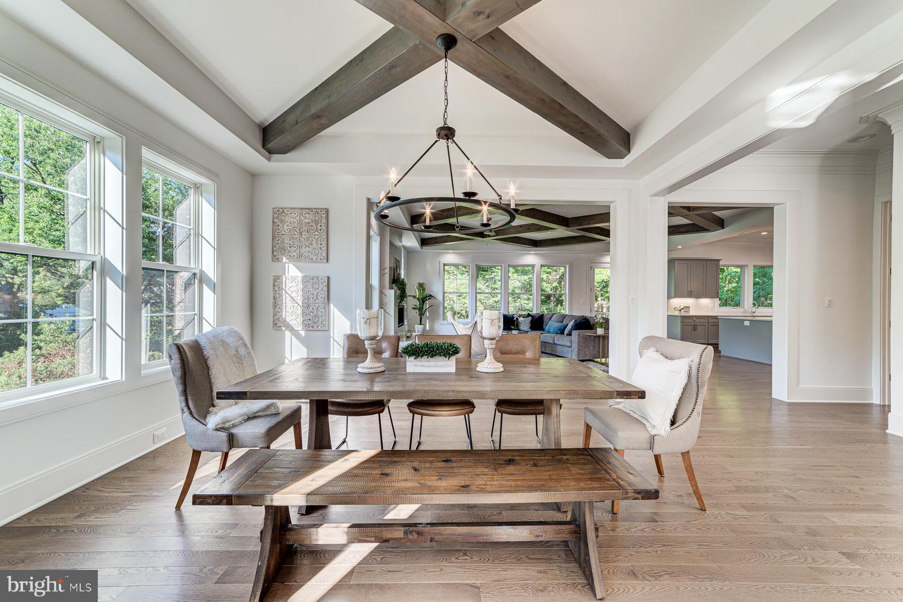 VIENNA WOODS - Residential