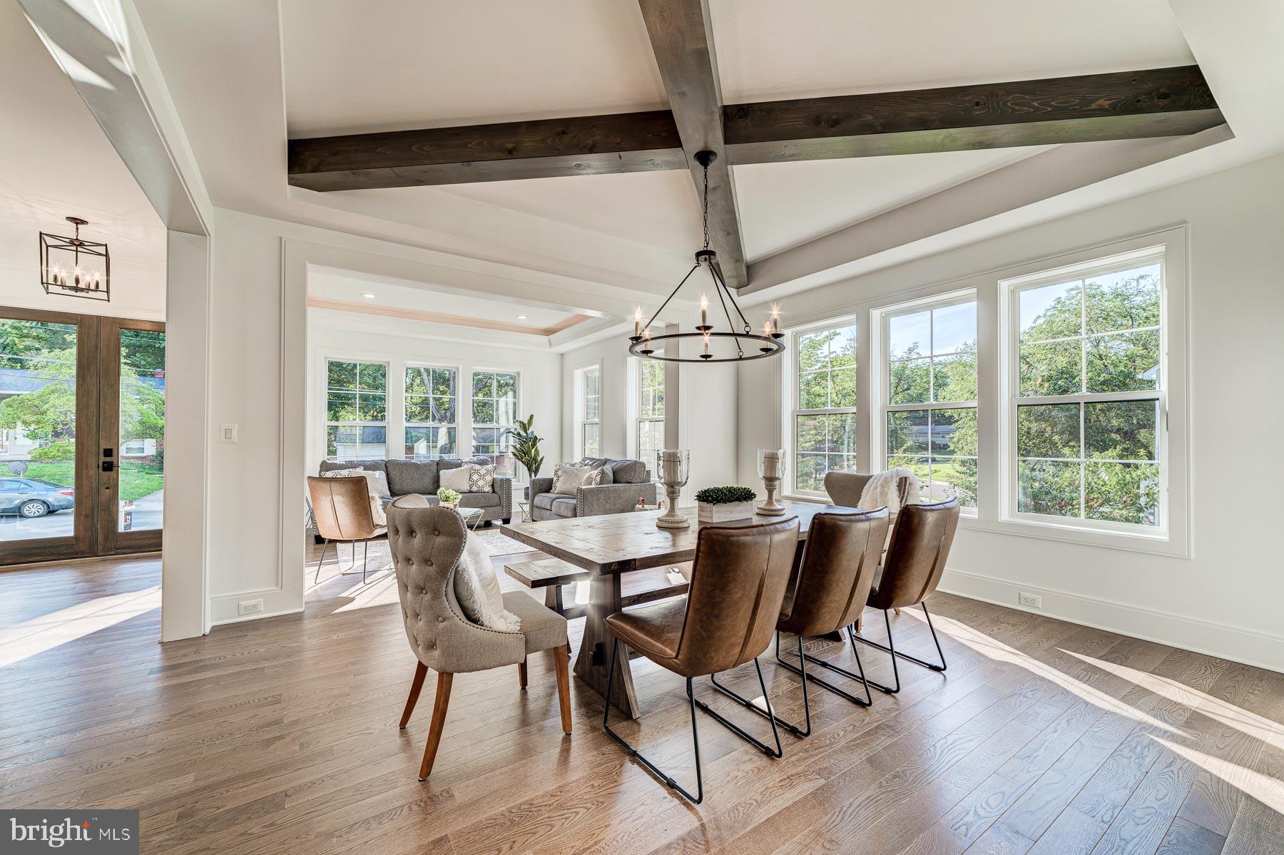 VIENNA WOODS - Residential