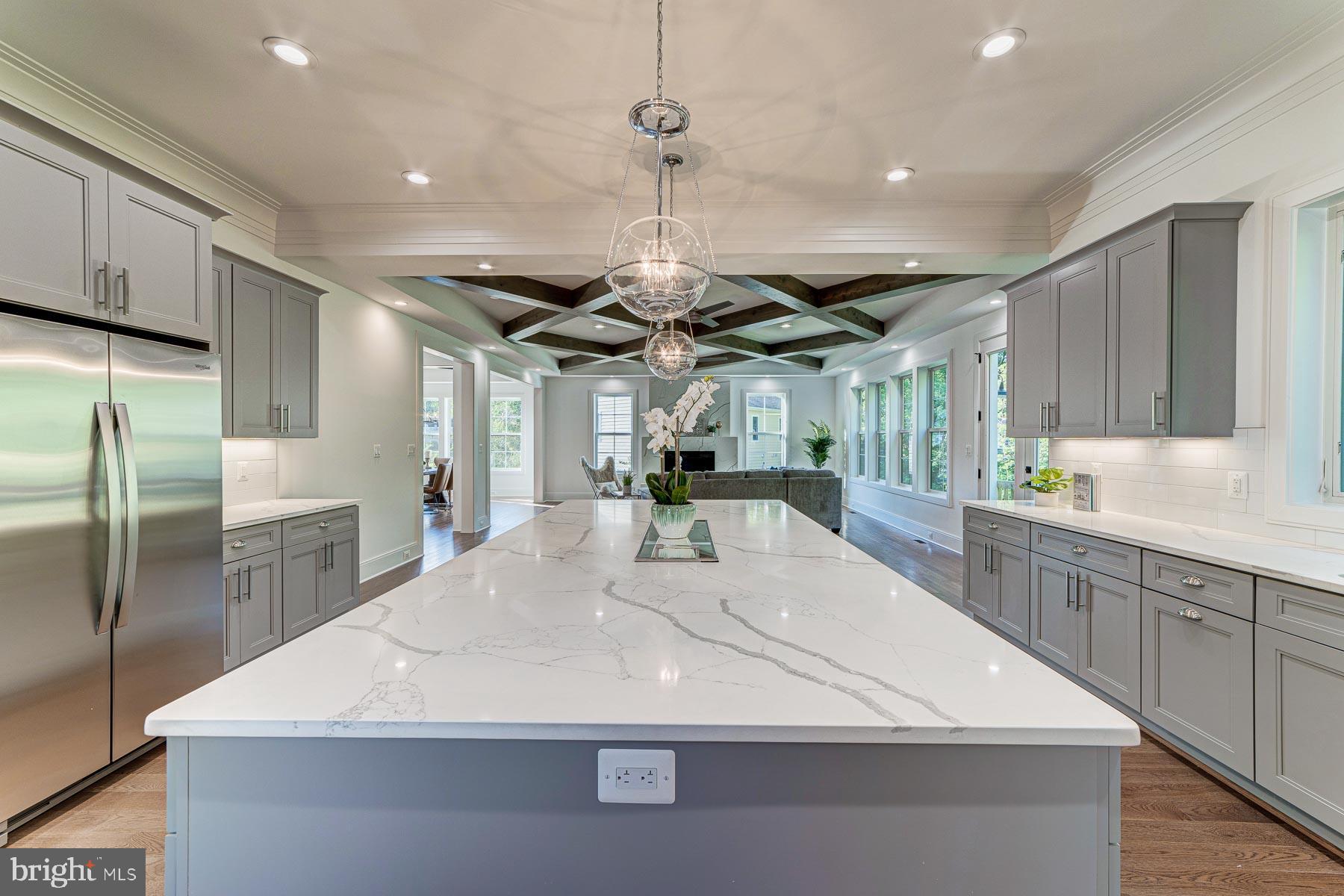 VIENNA WOODS - Residential