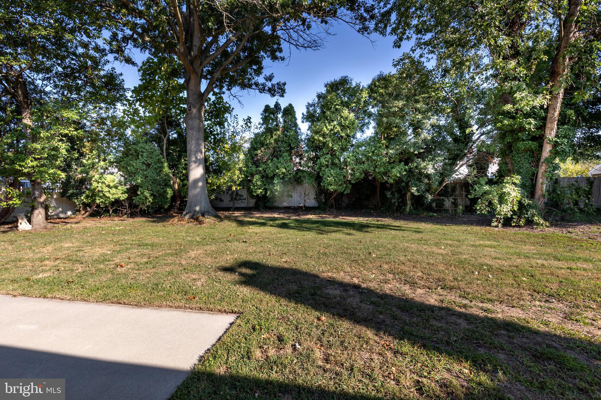 721 BENTLEY LANE