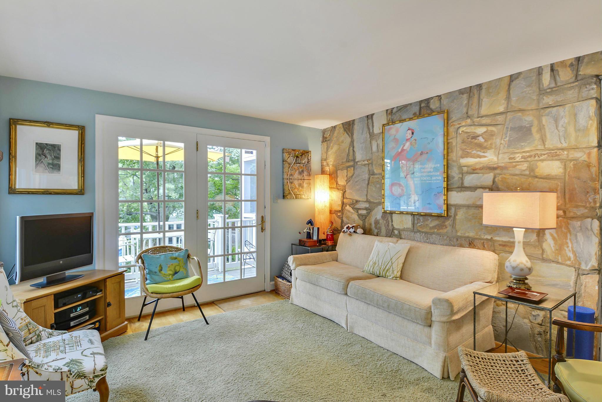 LEEWAY HEIGHTS - Residential