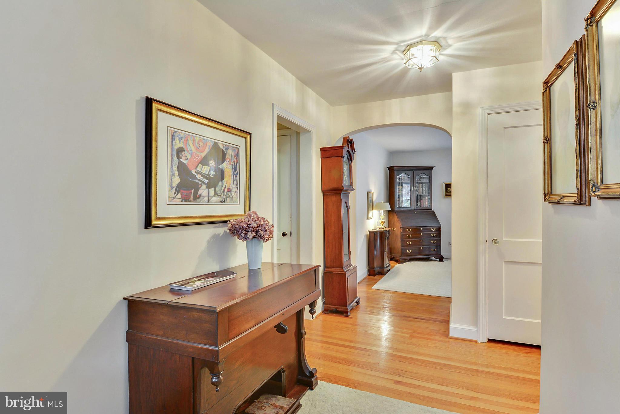 LEEWAY HEIGHTS - Residential