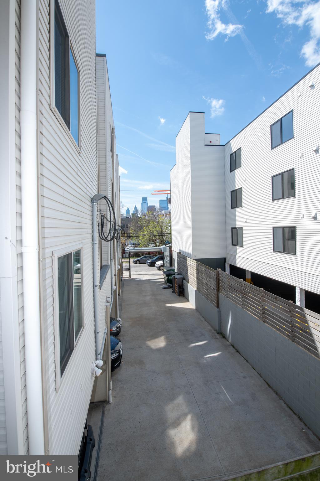 FAIRMOUNT - Residential