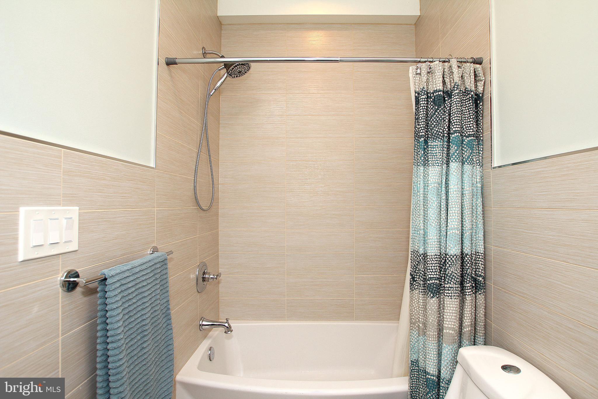 FAIRMOUNT - Residential