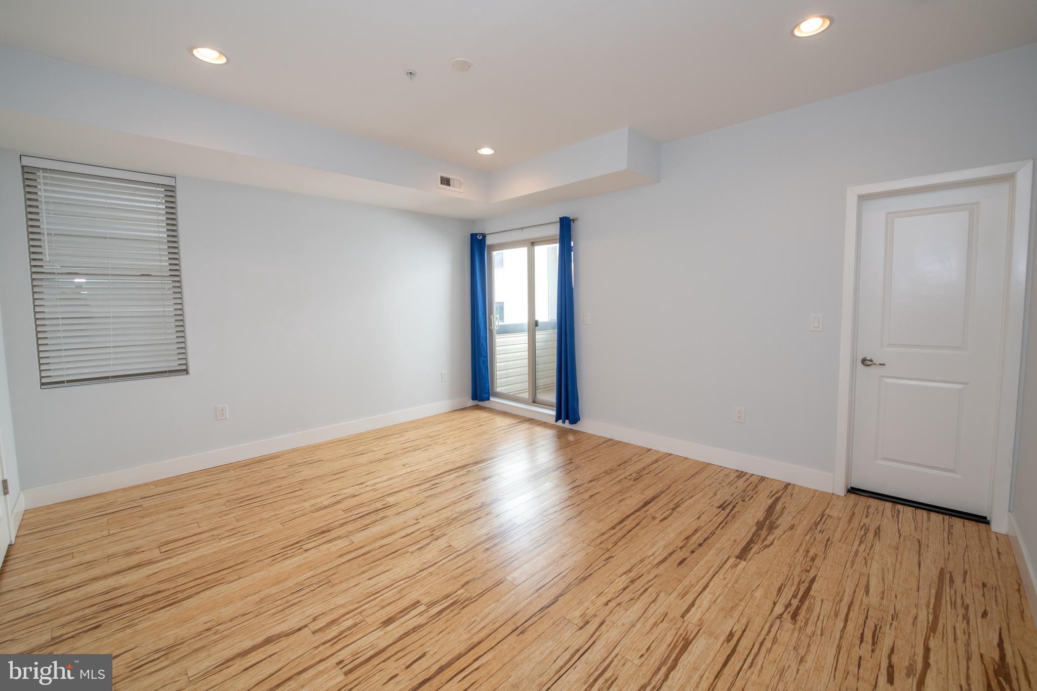 FAIRMOUNT - Residential