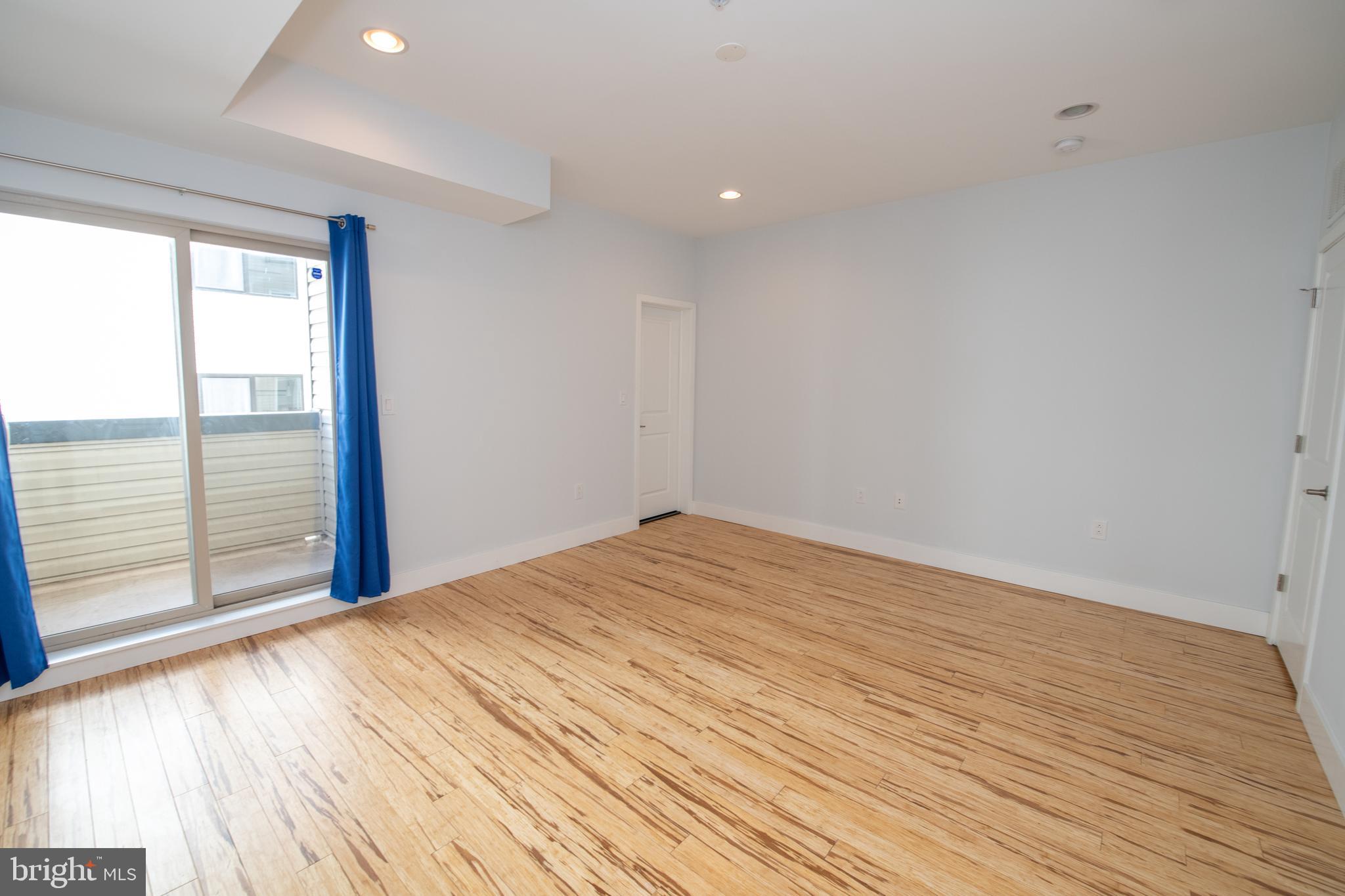 FAIRMOUNT - Residential