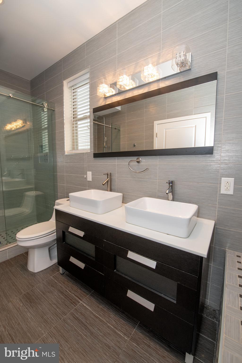 FAIRMOUNT - Residential