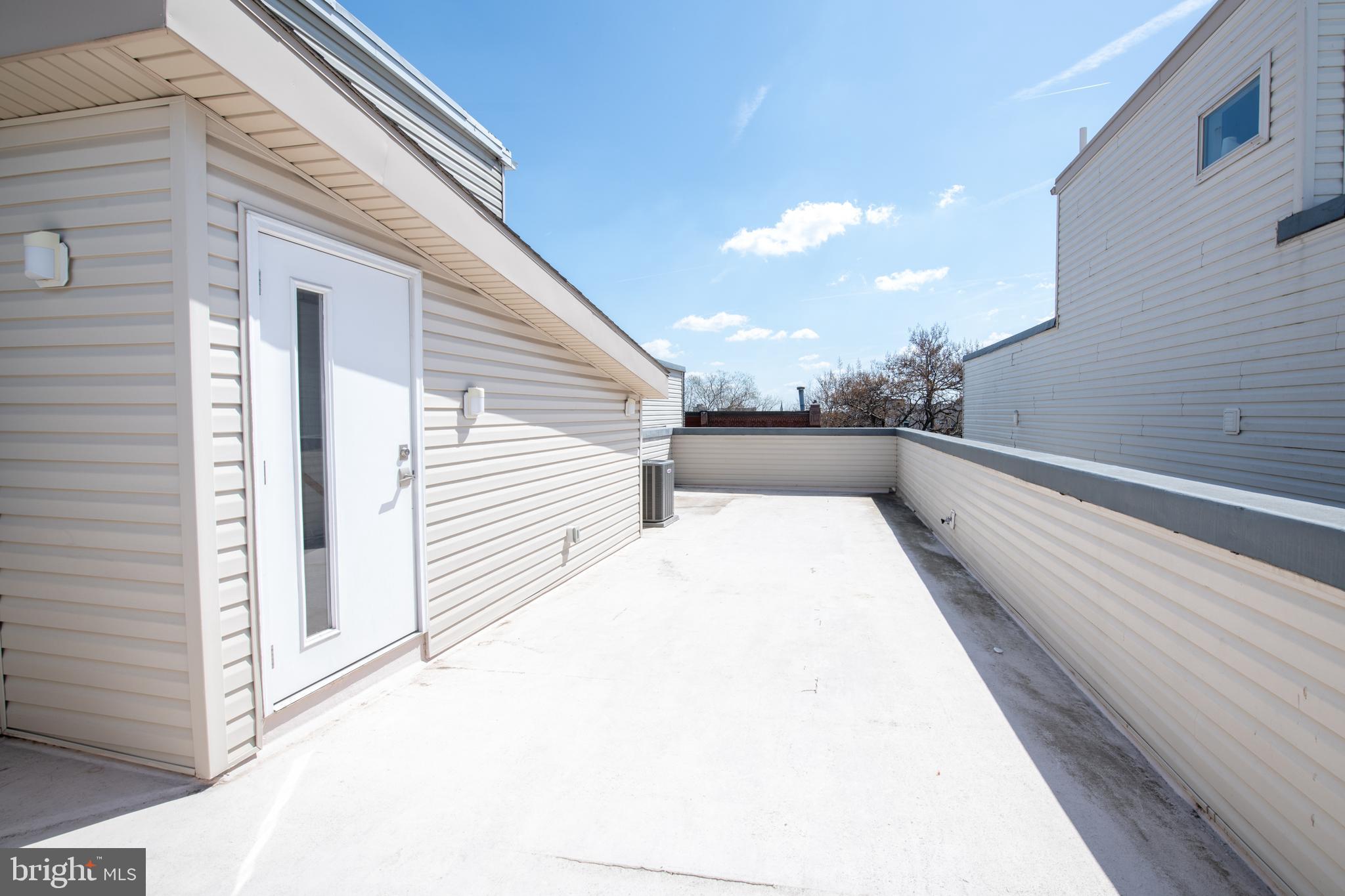 FAIRMOUNT - Residential