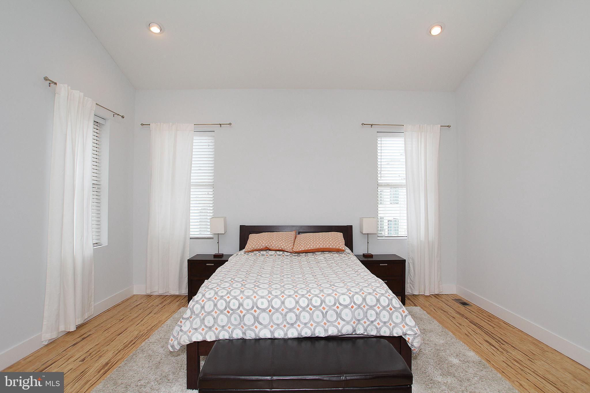 FAIRMOUNT - Residential