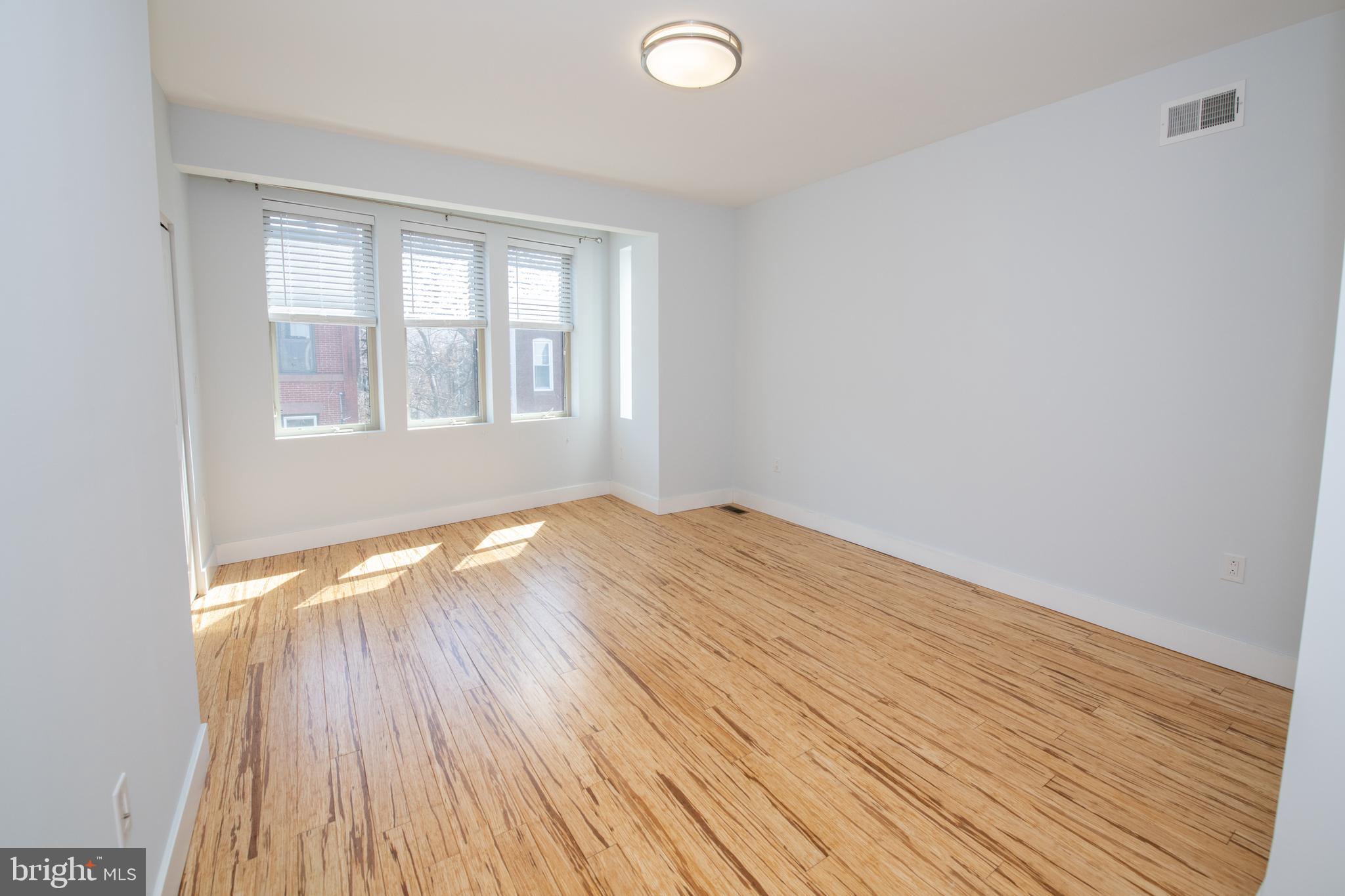 FAIRMOUNT - Residential