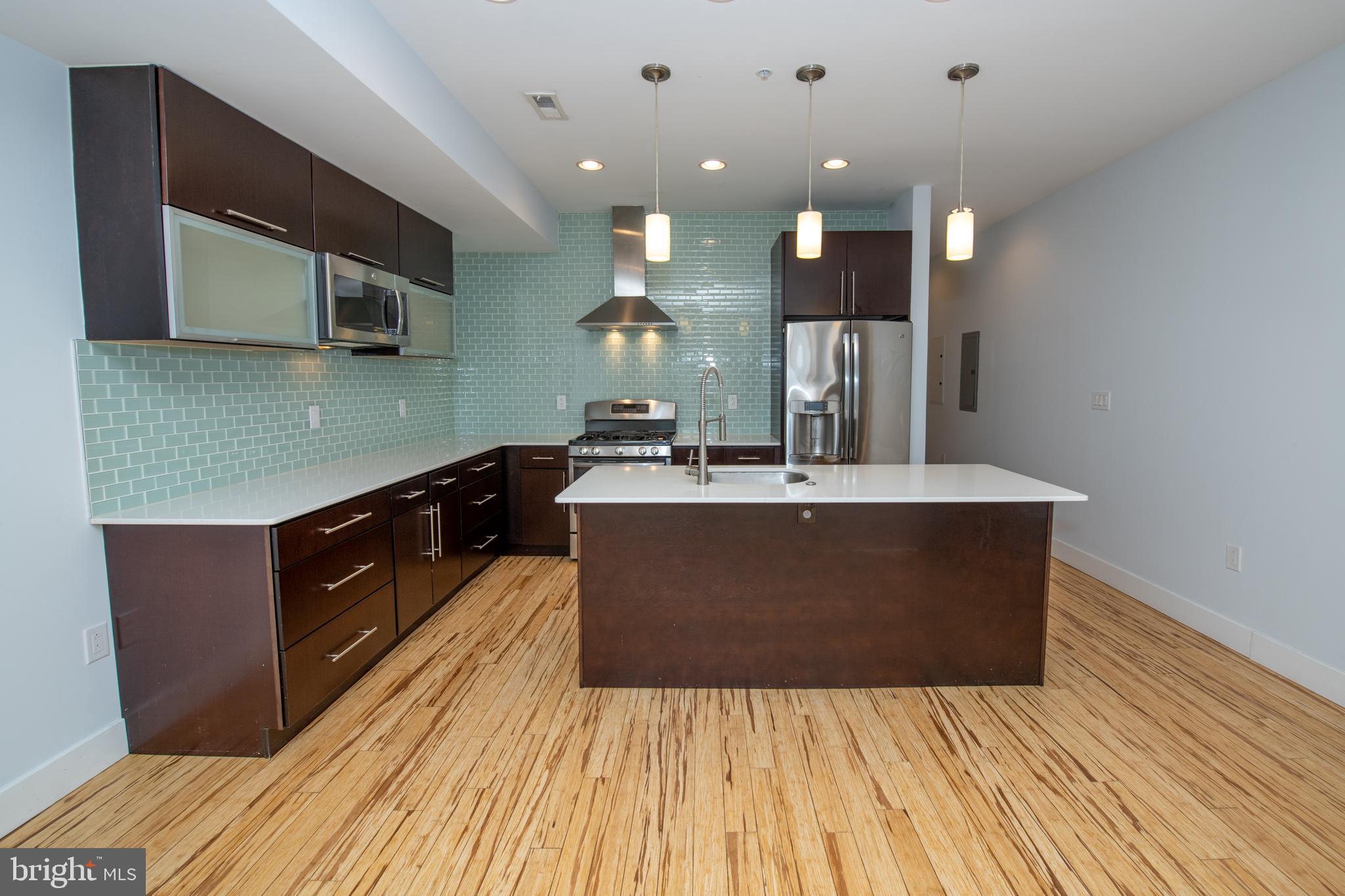 FAIRMOUNT - Residential