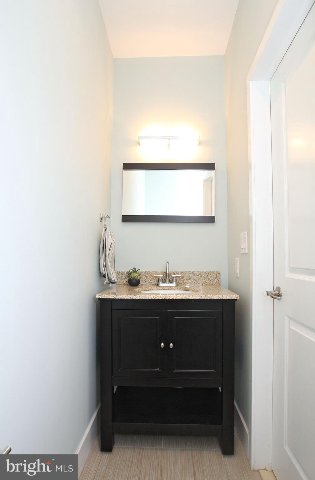 FAIRMOUNT - Residential