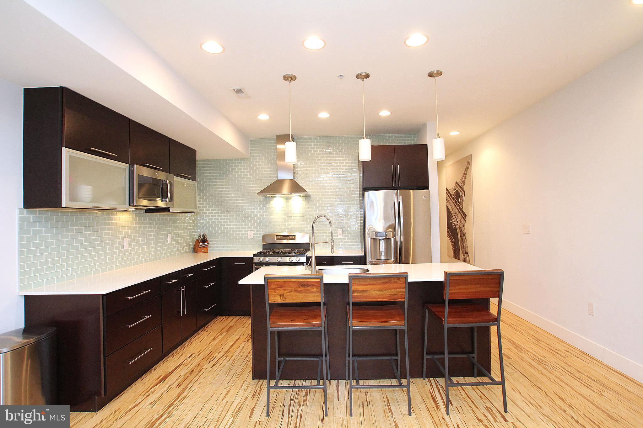 FAIRMOUNT - Residential