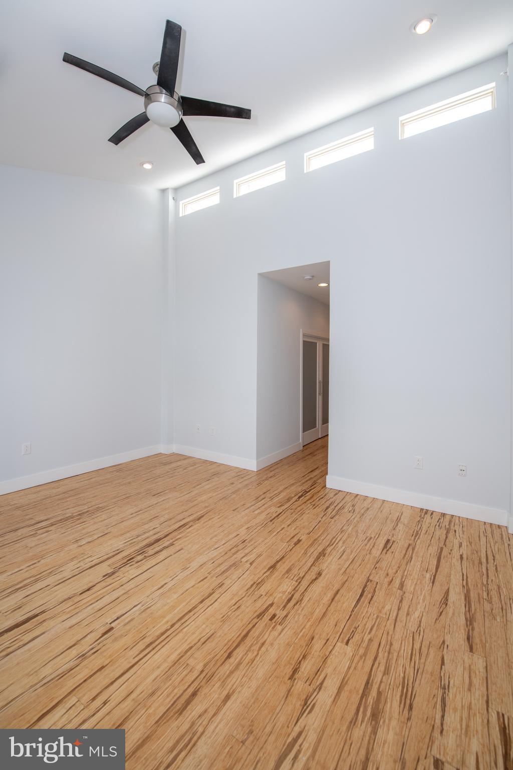 FAIRMOUNT - Residential