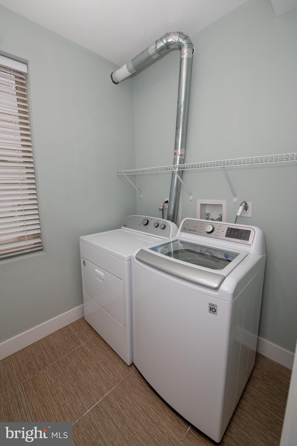 FAIRMOUNT - Residential