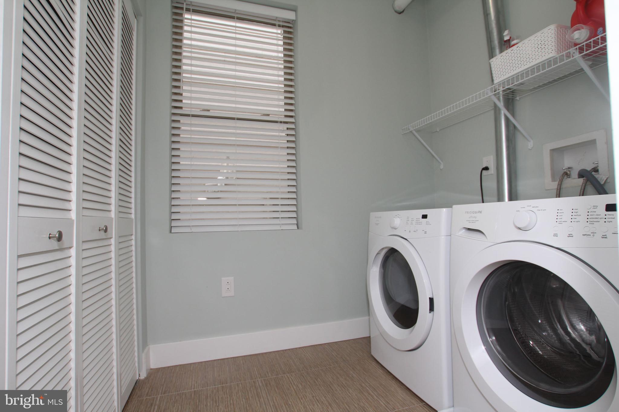 FAIRMOUNT - Residential