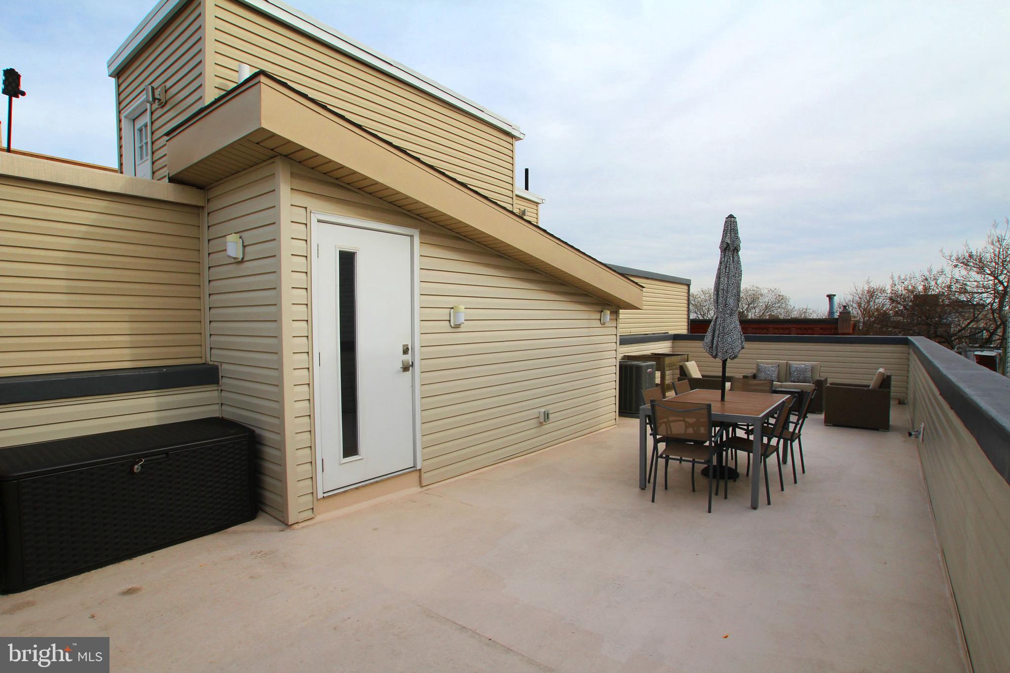 FAIRMOUNT - Residential