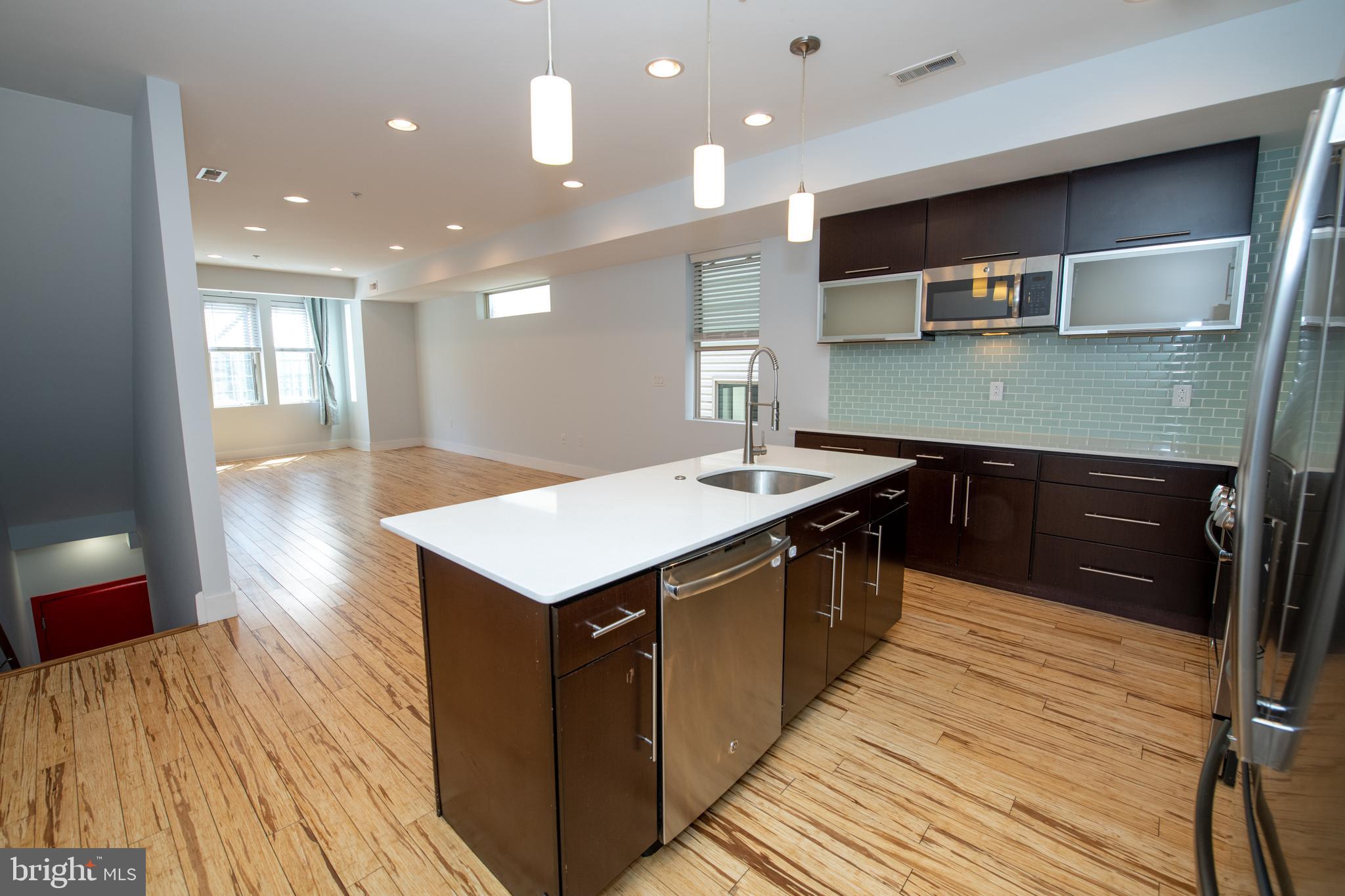 FAIRMOUNT - Residential