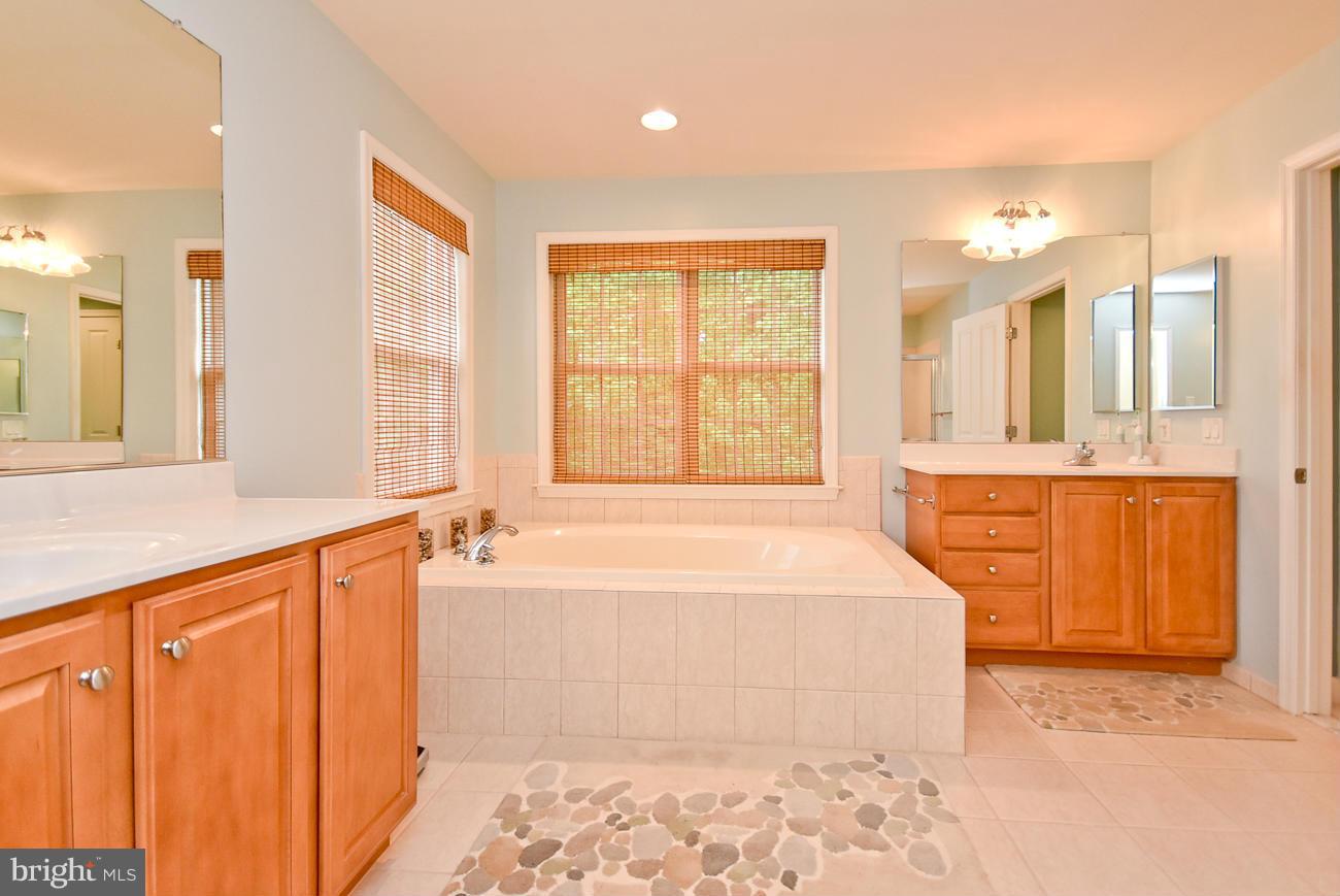 EMERSON - Residential