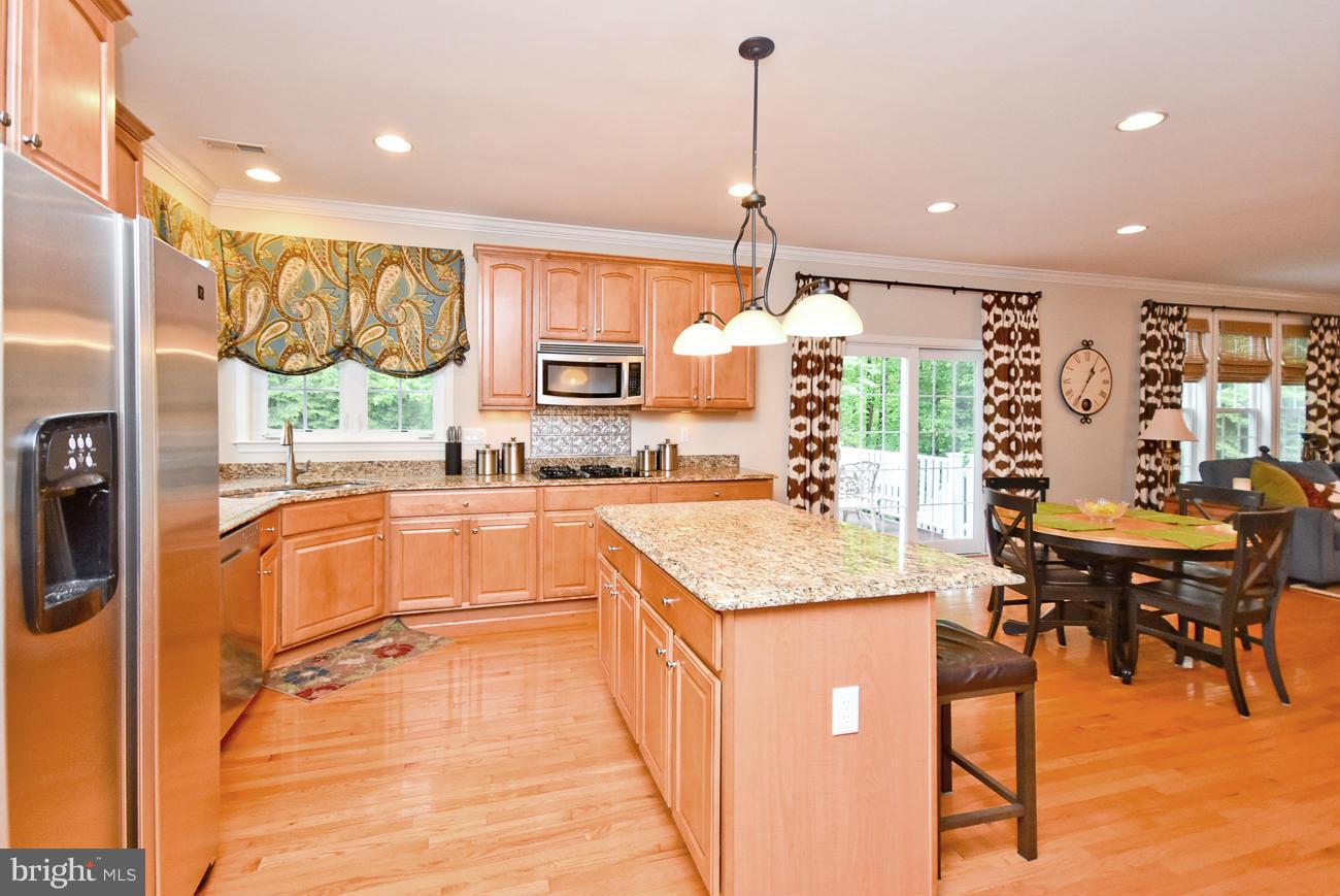 EMERSON - Residential