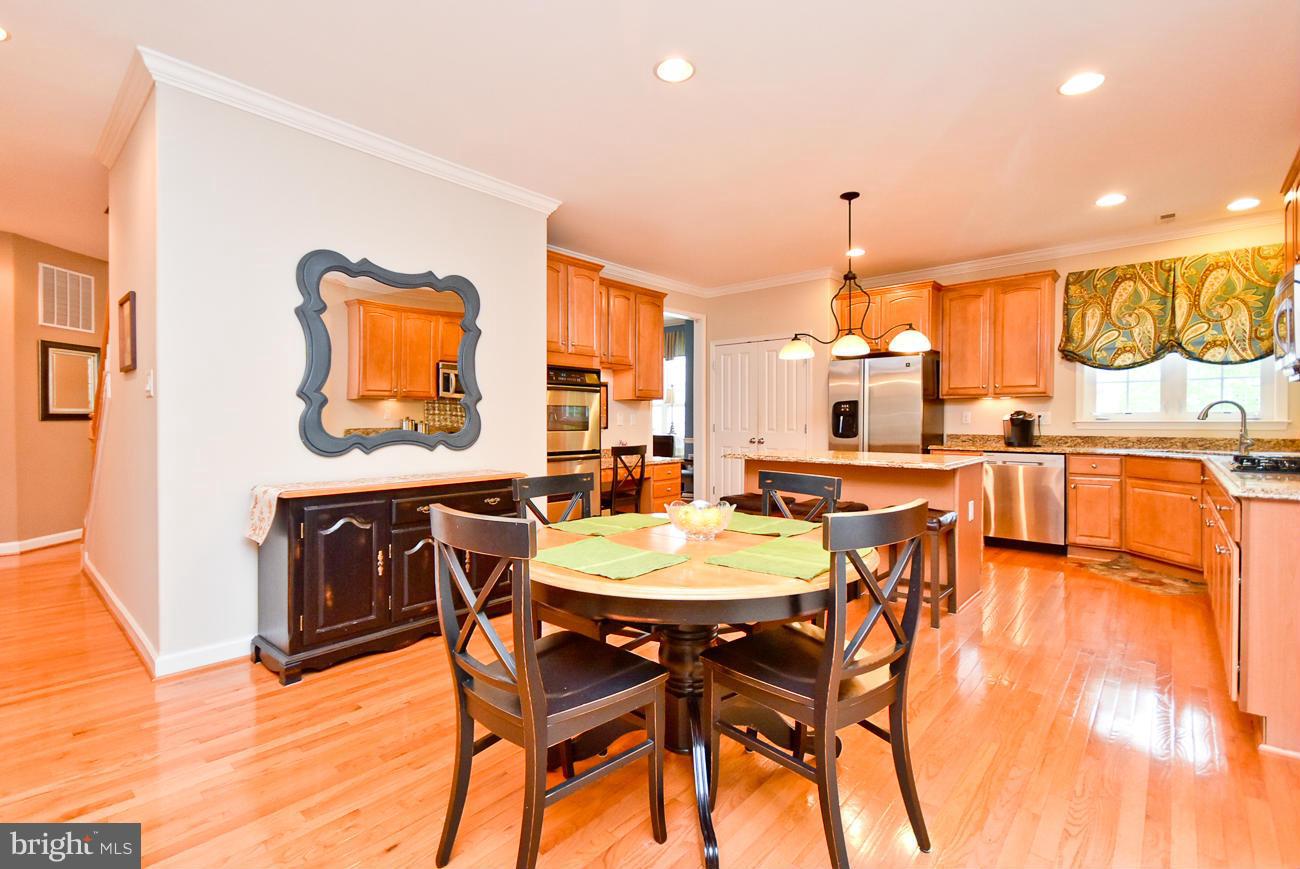 EMERSON - Residential