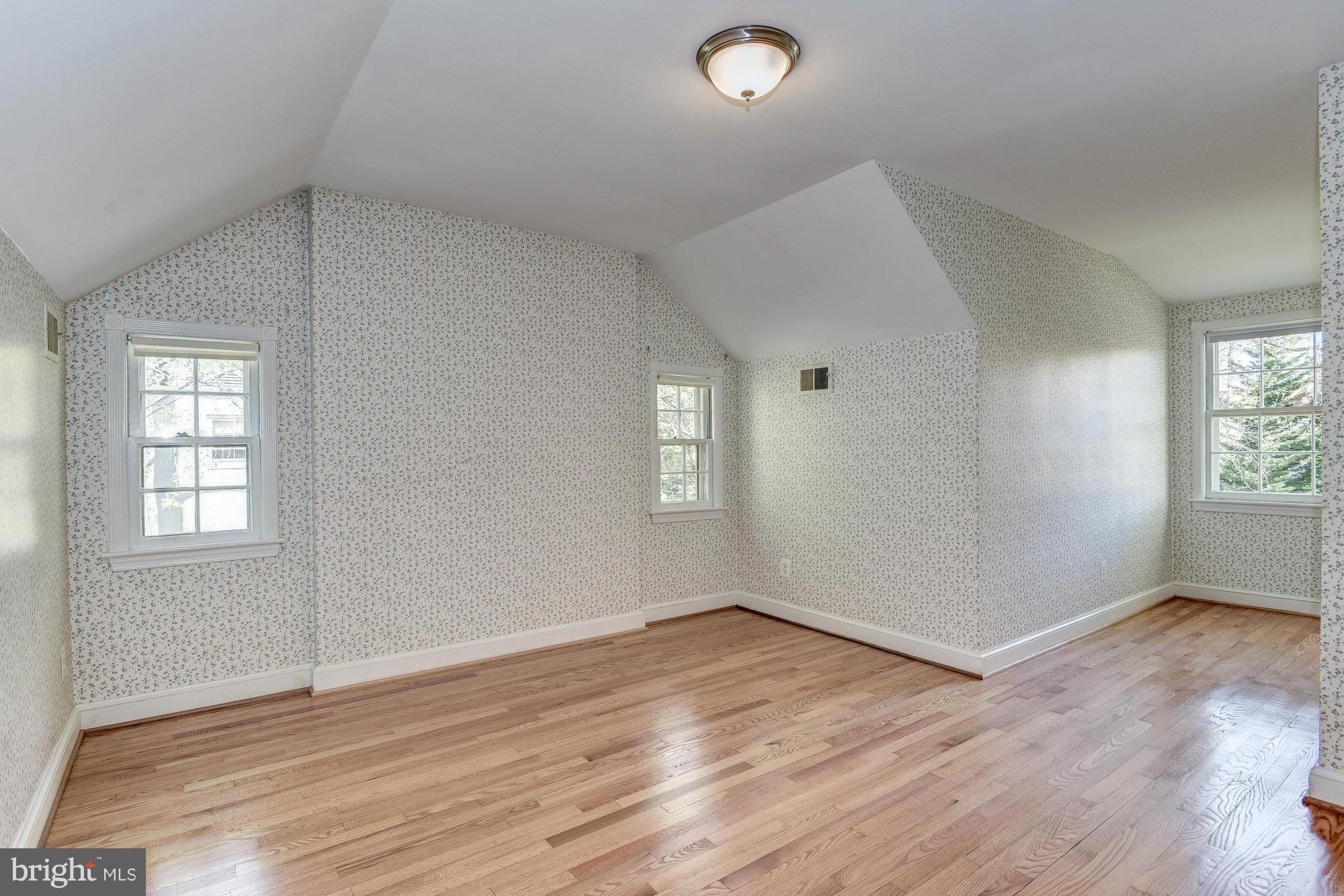 FERNSHIRE FARMS - Residential