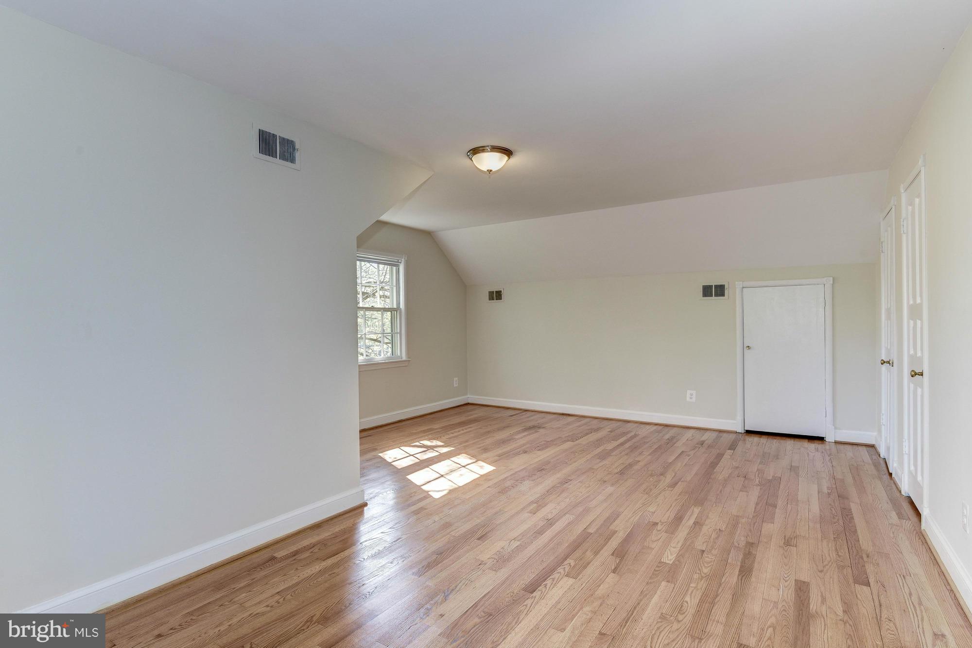 FERNSHIRE FARMS - Residential