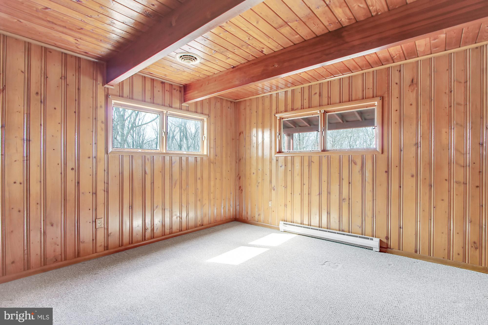 LAKE HERITAGE - Residential