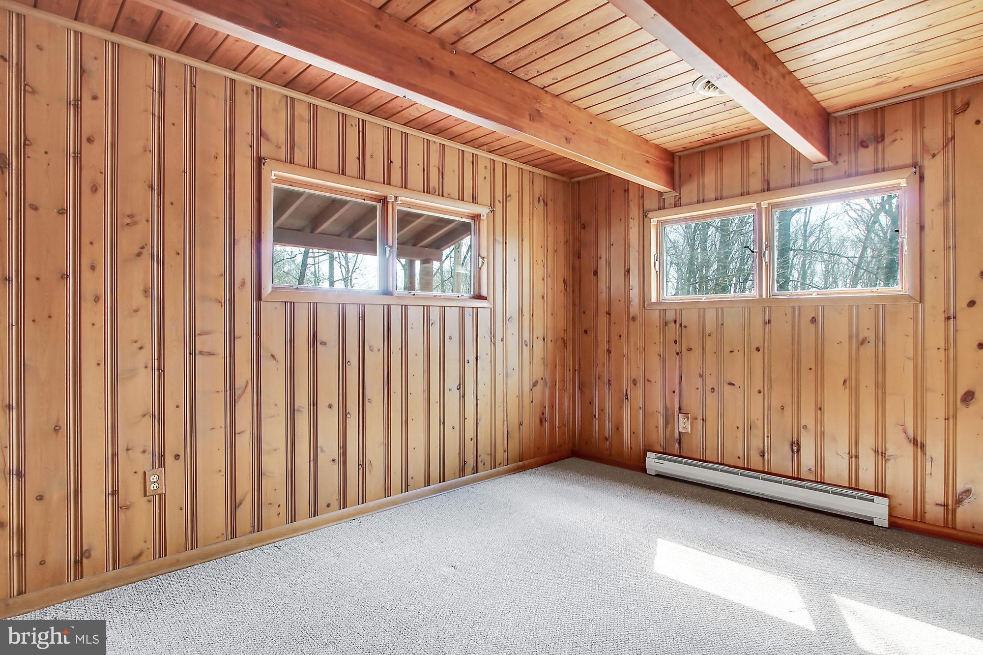 LAKE HERITAGE - Residential