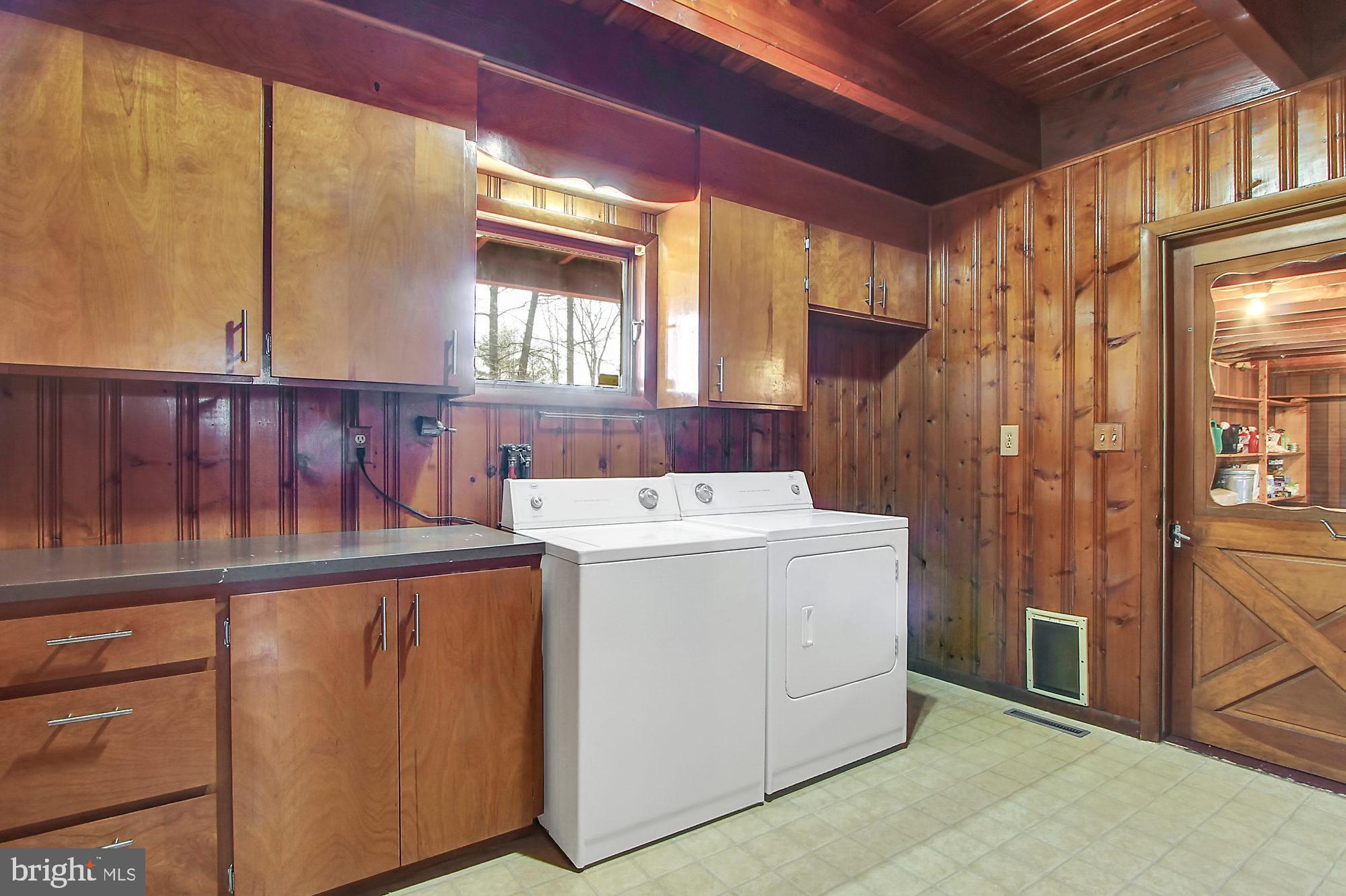 LAKE HERITAGE - Residential