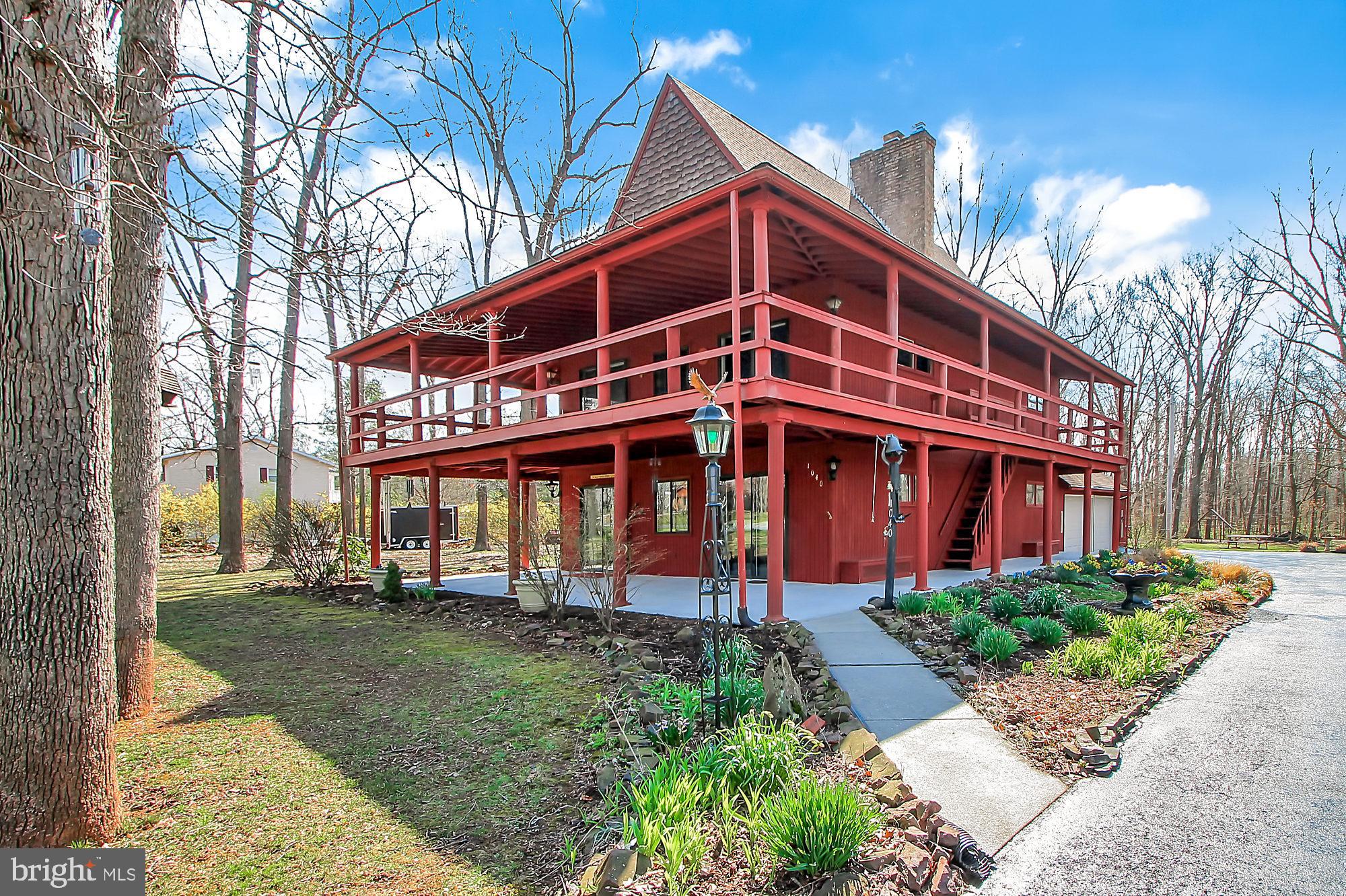 LAKE HERITAGE - Residential