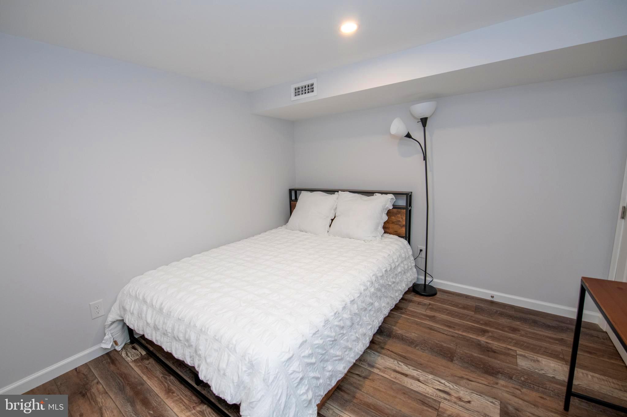 CEDAR HGTS - Residential