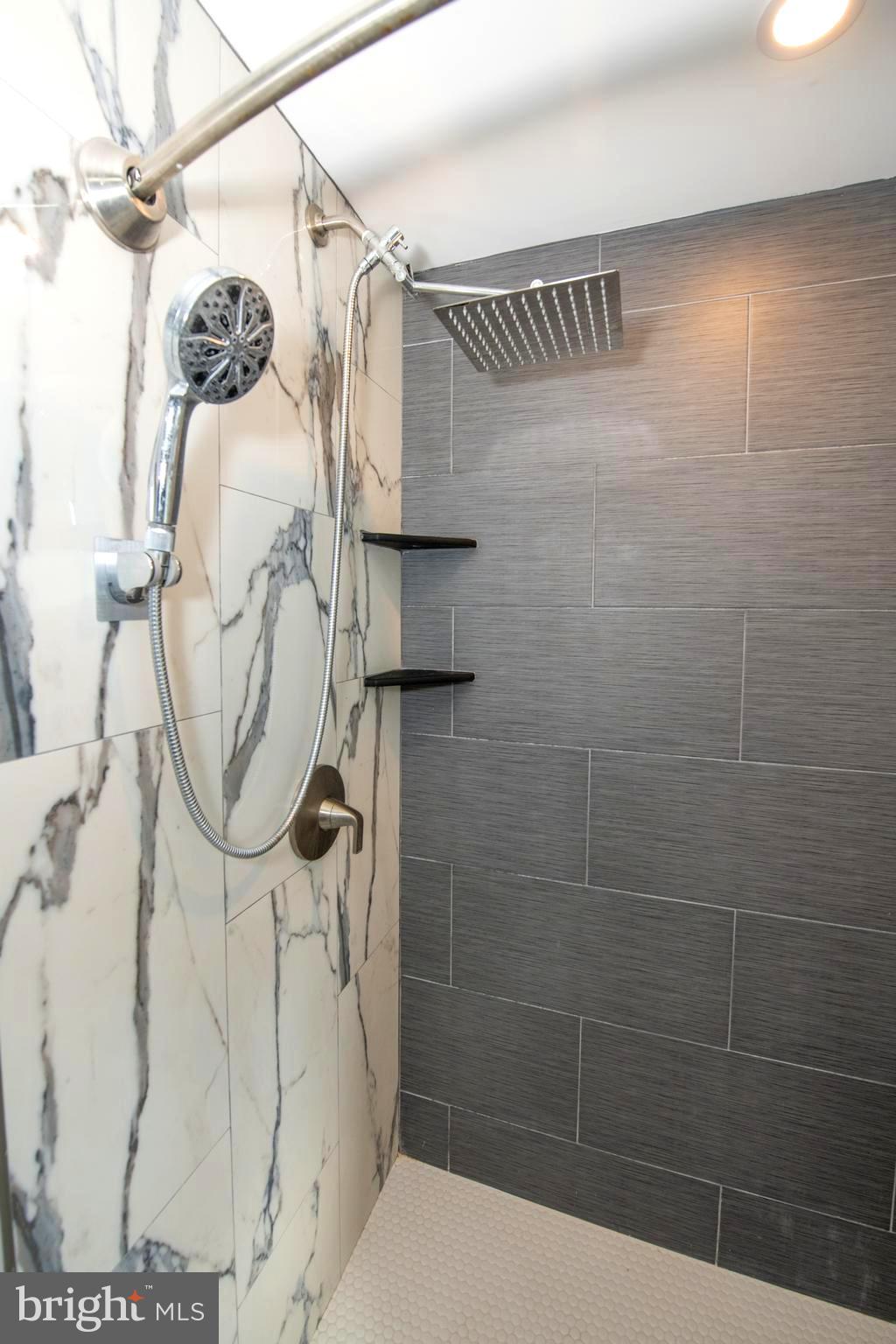 CEDAR HGTS - Residential