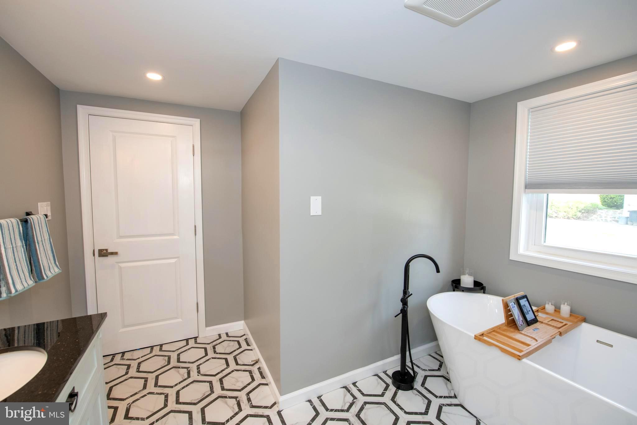 CEDAR HGTS - Residential