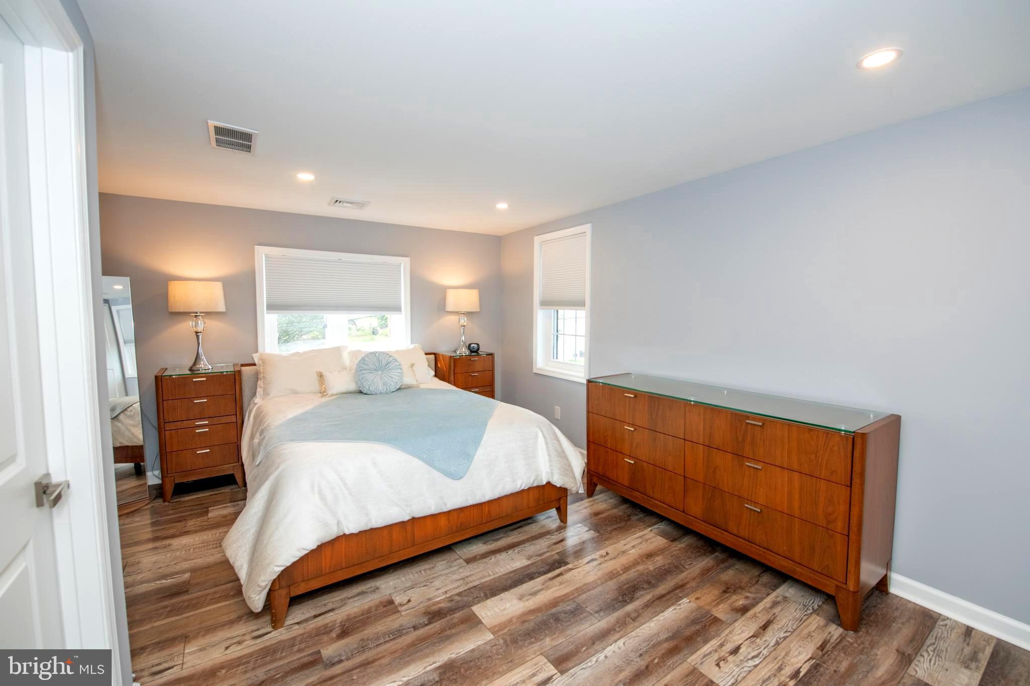 CEDAR HGTS - Residential