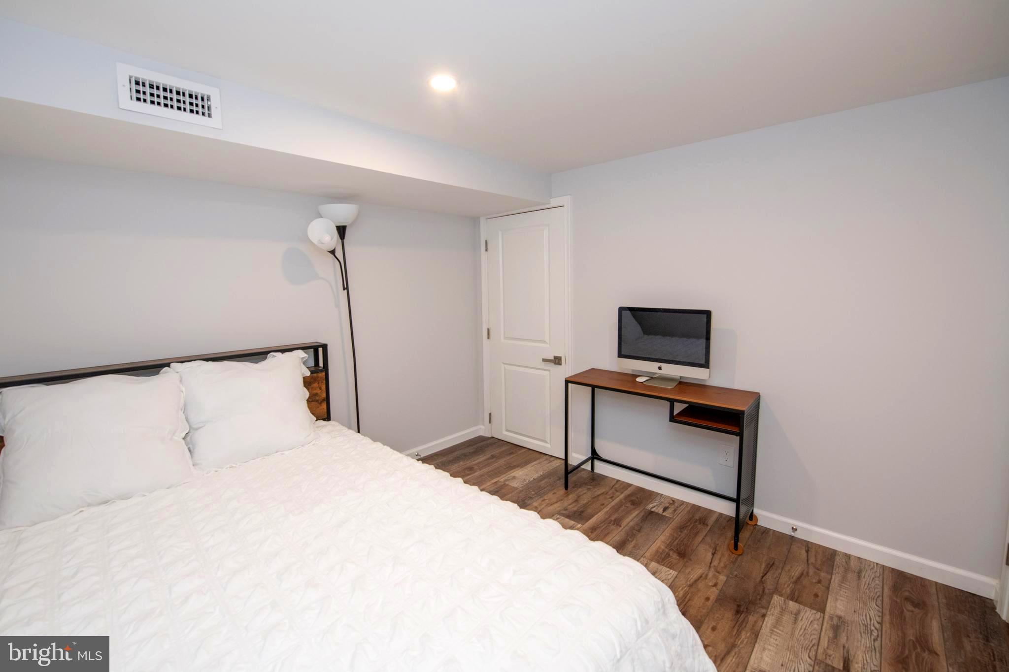 CEDAR HGTS - Residential