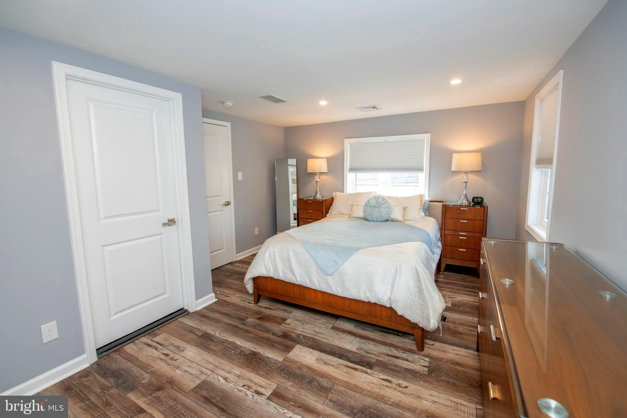 CEDAR HGTS - Residential