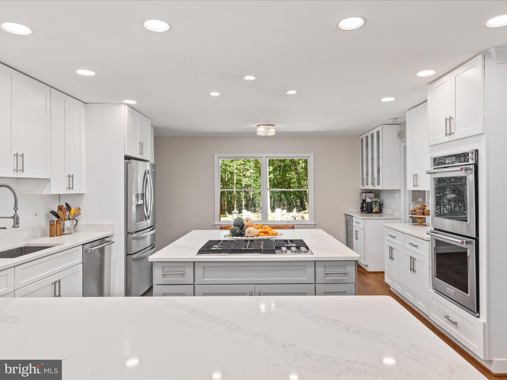 TALLY HO - Residential