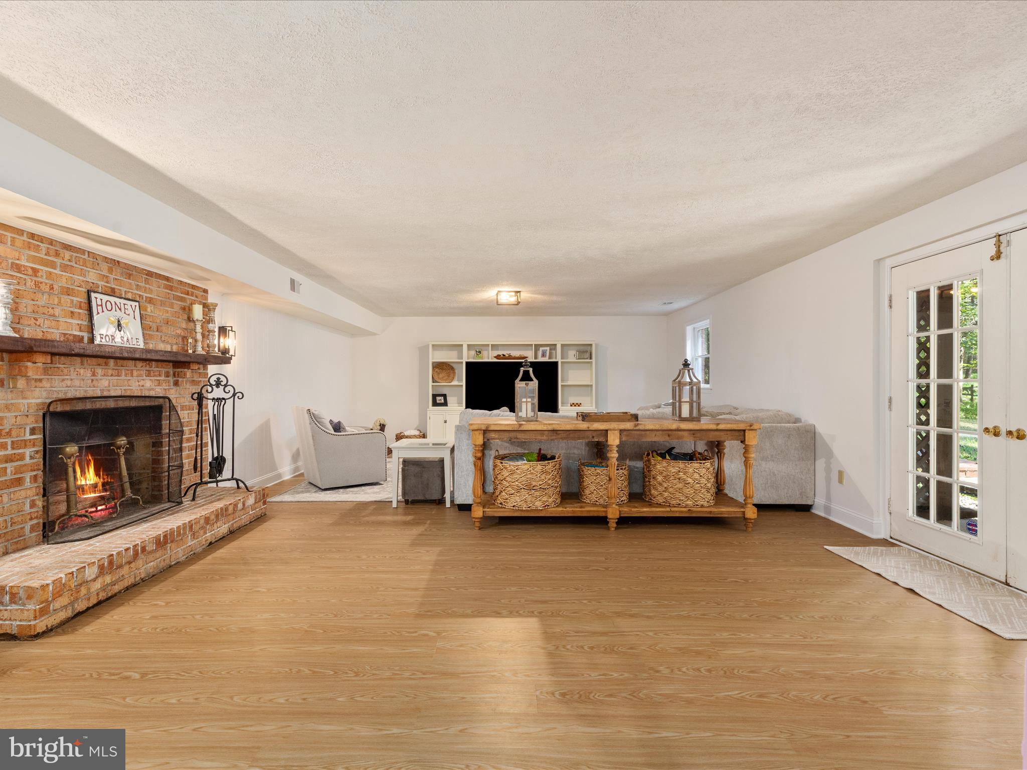 TALLY HO - Residential