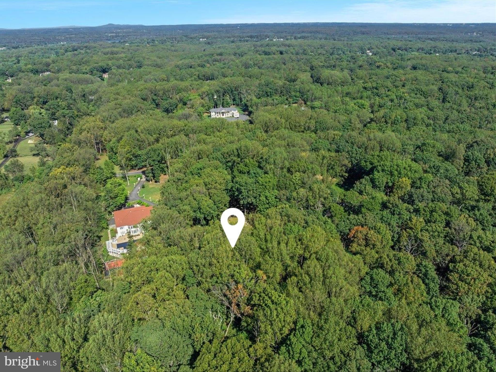 TALLY HO - Residential