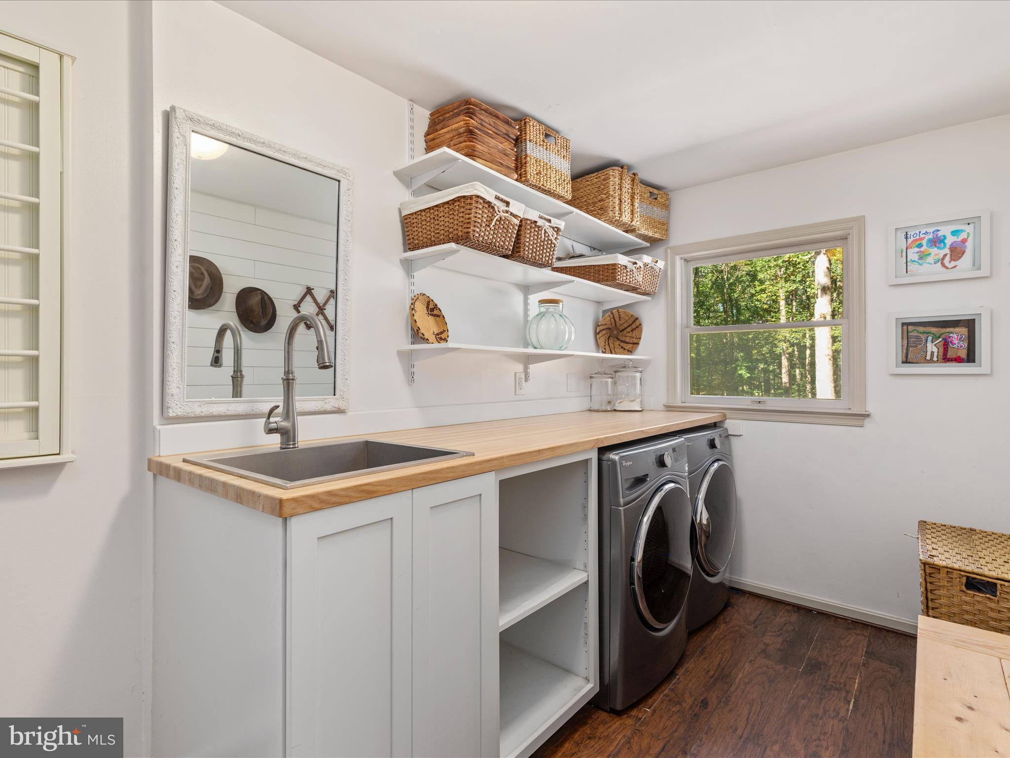 TALLY HO - Residential