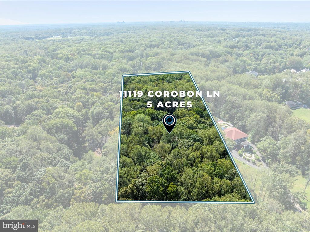 Photo of 11119 Corobon Lane, GREAT FALLS, VA 22066 (MLS # VAFX2268984)