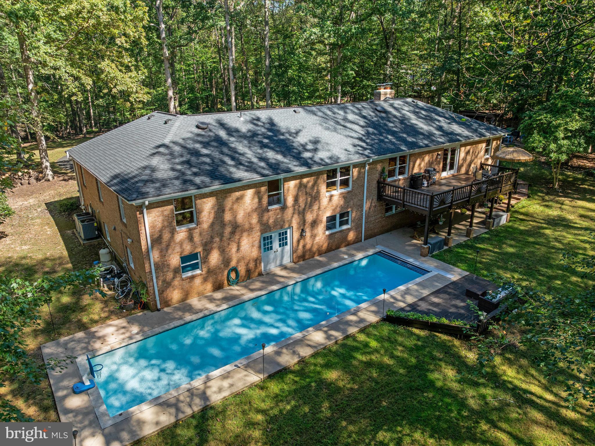 TALLY HO - Residential