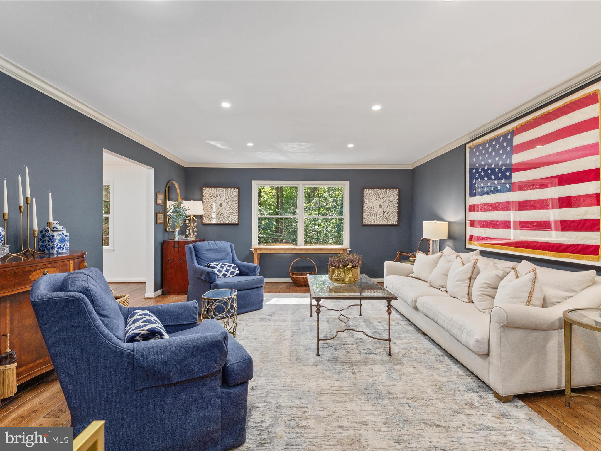 TALLY HO - Residential